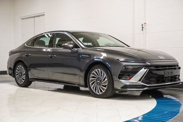 2025 Hyundai Sonata Hybrid SEL FWD - 22993557 - 4