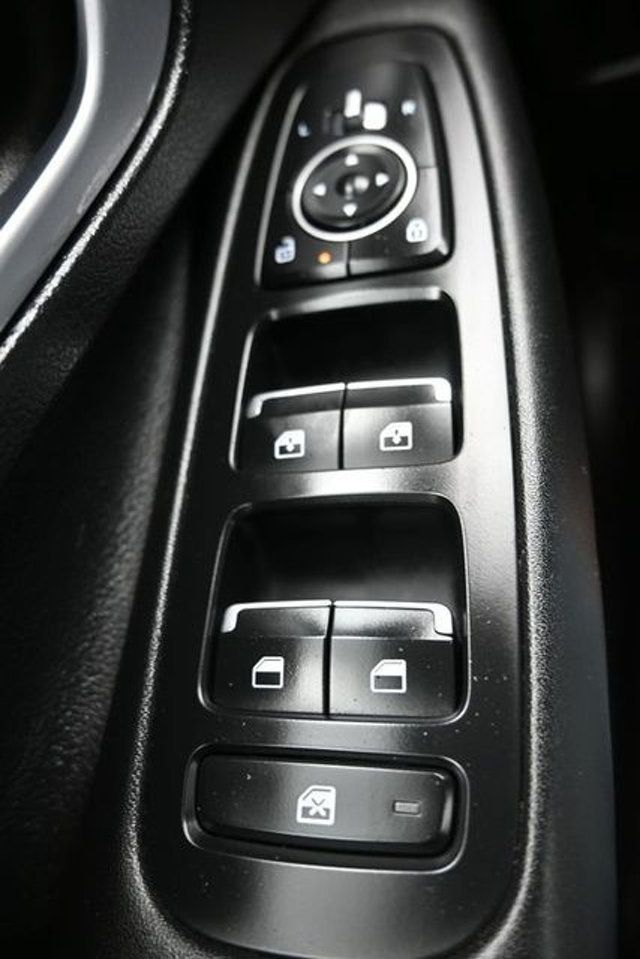 2025 Hyundai Sonata Hybrid SEL FWD - 22992926 - 28