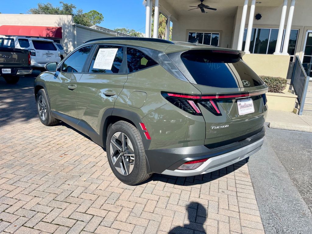 2025 Hyundai Tucson SEL Convenience photo 3
