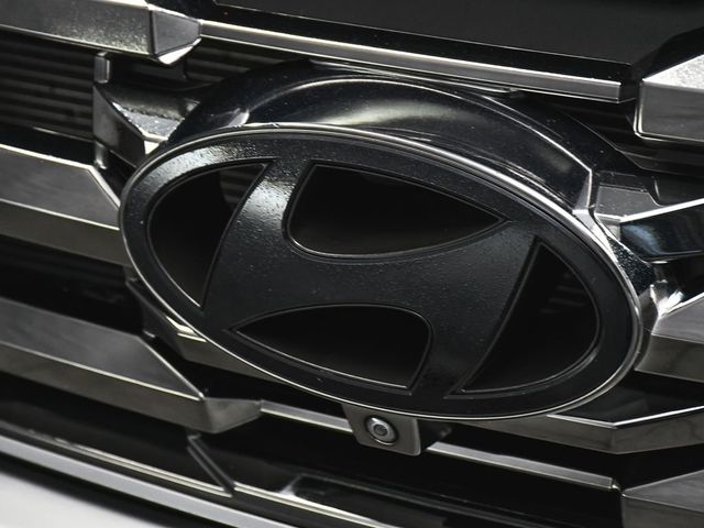 2025 Hyundai Tucson Hybrid Limited - 23001875 - 66