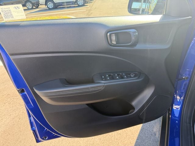 2025 Hyundai Venue LIMITED - 22991238 - 2