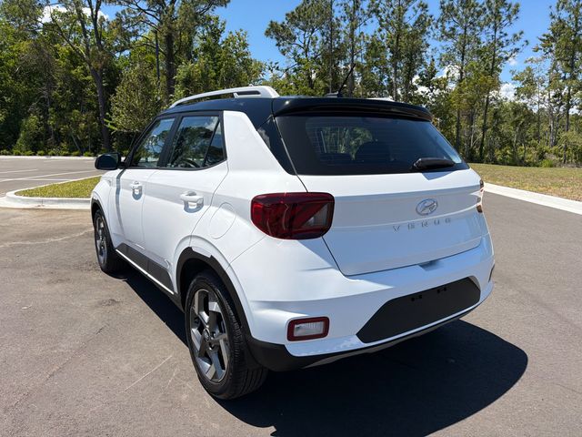 2025 Hyundai Venue LIMITED - 23015053 - 2