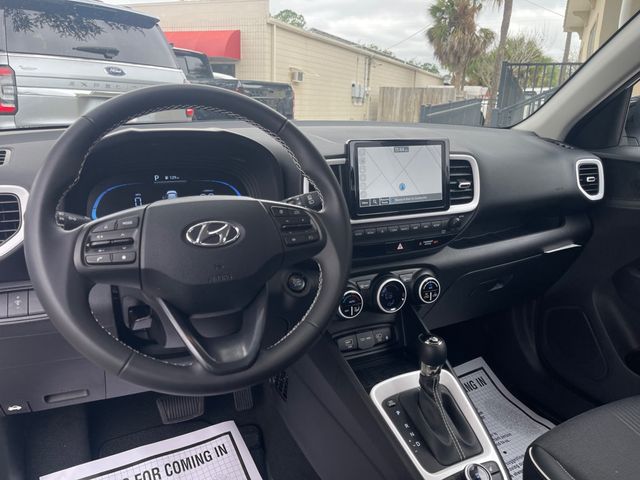 2025 HYUNDAI VENUE LIMITED - 22984689 - 12