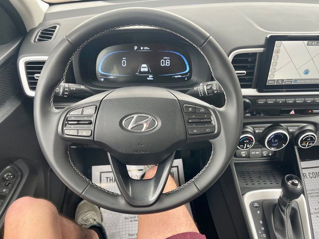 2025 HYUNDAI VENUE LIMITED - 22984689 - 13