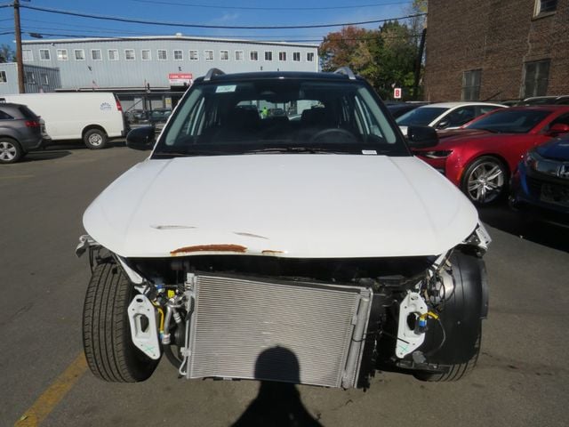 2025 Hyundai Venue Limited IVT - 22930192 - 1