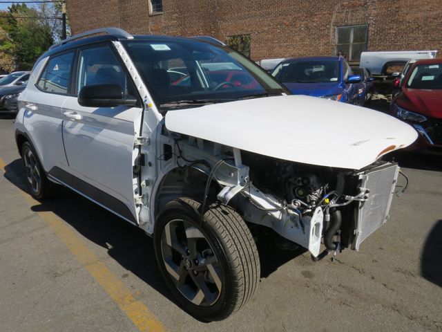 2025 Hyundai Venue Limited IVT - 22930192 - 2