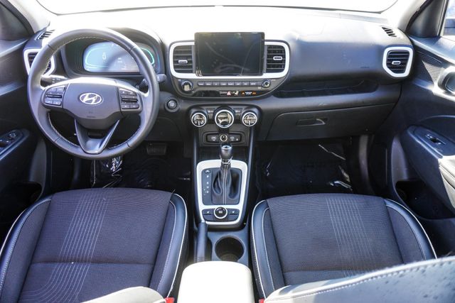 2025 Hyundai Venue Limited IVT - 23079771 - 9