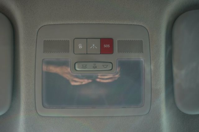 2025 Hyundai Venue Limited IVT - 23079771 - 23