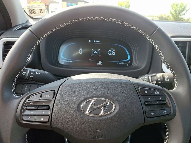 2025 Hyundai Venue Limited IVT - 22969753 - 19