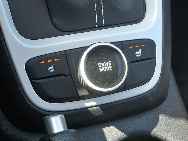 2025 Hyundai Venue Limited IVT - 22969753 - 23