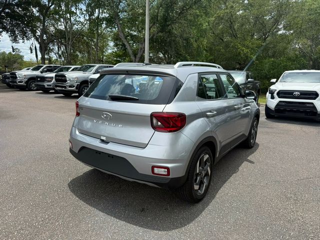 2025 Hyundai Venue SEL IVT - 23037910 - 10