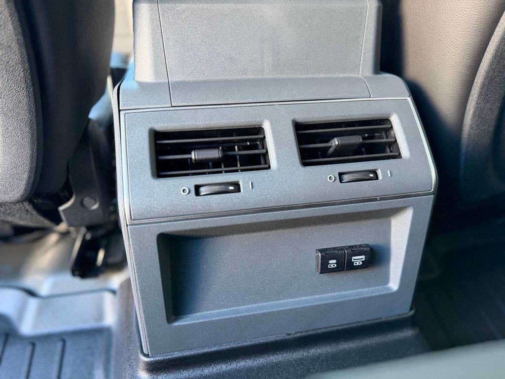 2025 INEOS Grenadier Station Wagon 1924 Limited Edition 4x4 - 23000983 - 31