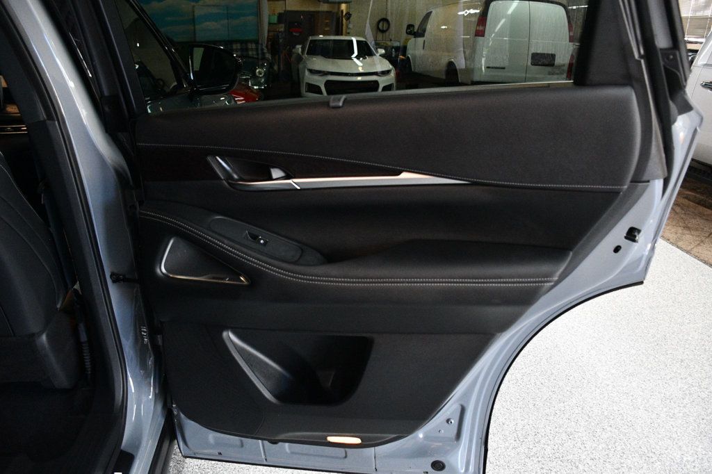 Infiniti QX60 photo 25
