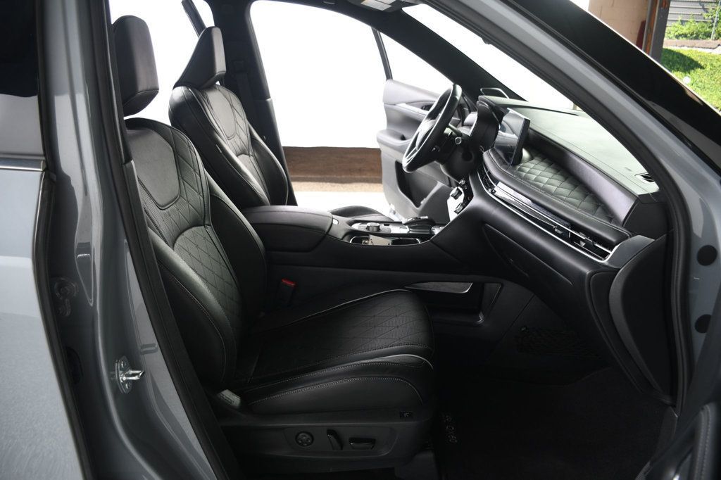 Infiniti QX60 photo 29