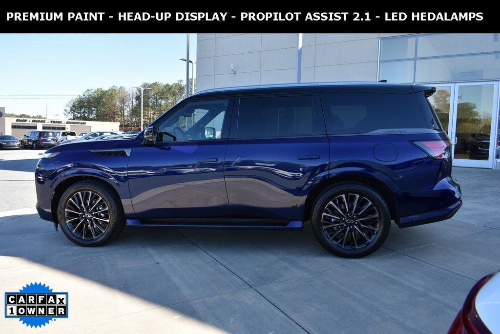 2025 Infiniti QX80 photo 2