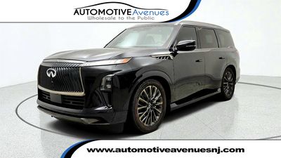 2025 INFINITI QX80