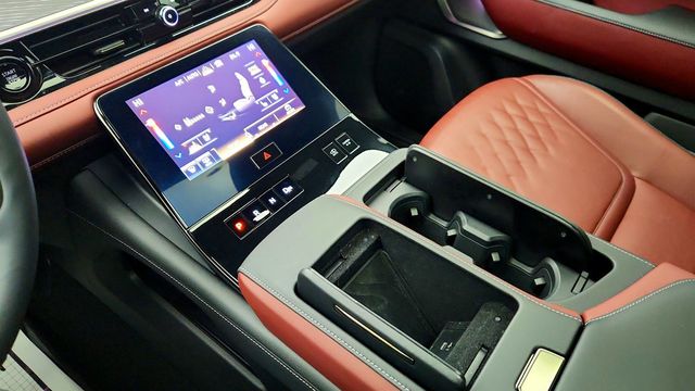 2025 INFINITI QX80 AUTOGRAPH AWD with Panoramic Illuminated Headliner - 22996172 - 16