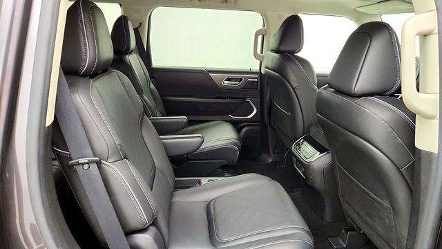 2025 INFINITI QX80 LUXE AWD w/ Illuminated Kick Plates - 23084936 - 19