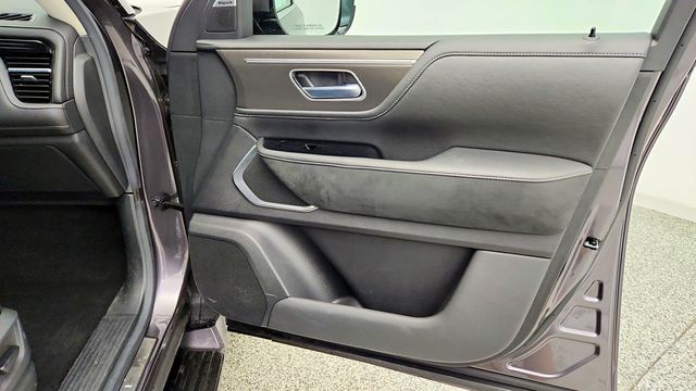 2025 INFINITI QX80 LUXE AWD w/ Illuminated Kick Plates - 23084936 - 22