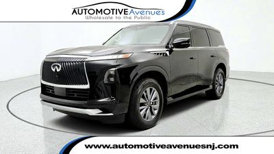 2025 INFINITI QX80