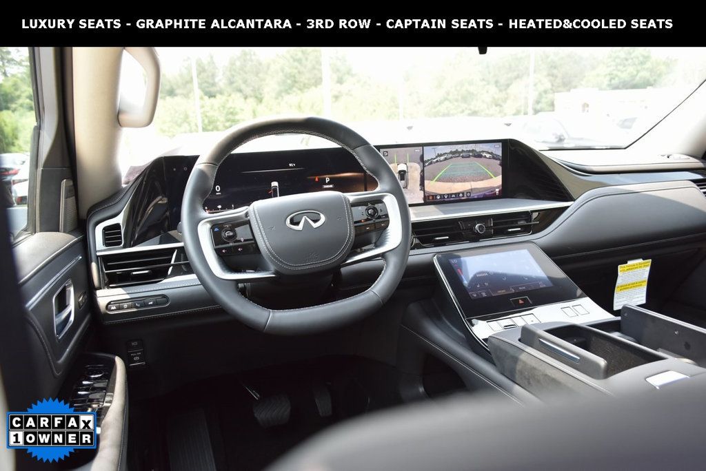 2025 Infiniti QX80 Sensory photo 5