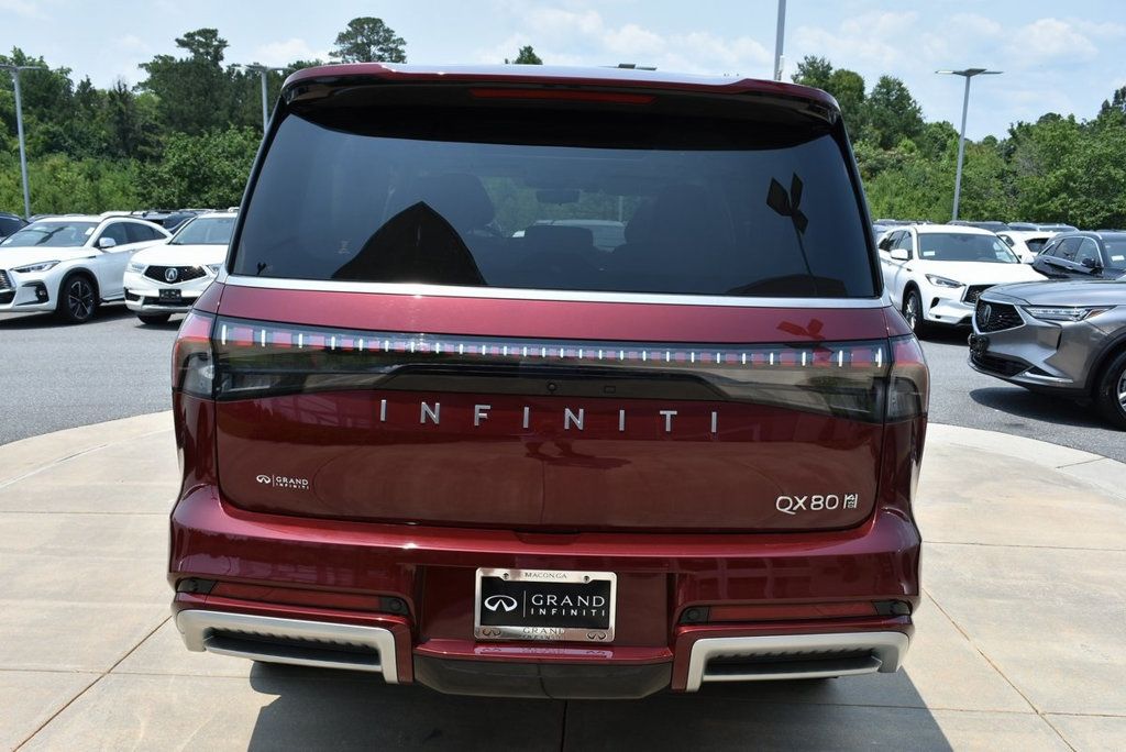 2025 Infiniti QX80 Sensory photo 9