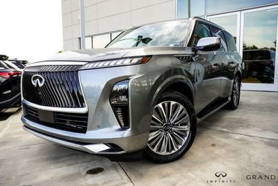 2025 INFINITI QX80