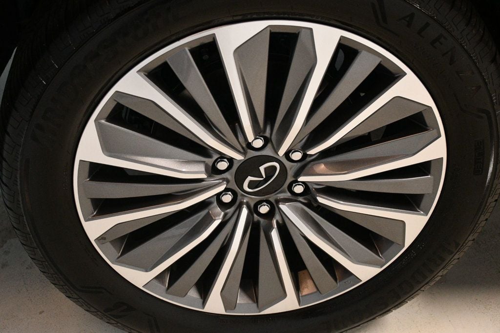 2025 INFINITI QX80 SENSORY AWD - 22975848 - 19