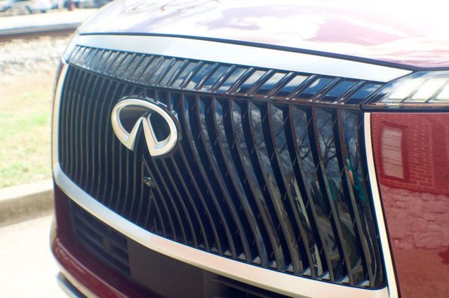 2025 INFINITI QX80 Sensory/AWD/Heated&Cooled Massaging Seats/Heads Up Display/NAV - 22990337 - 10