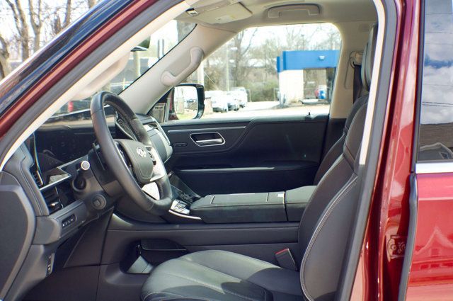 2025 INFINITI QX80 Sensory/AWD/Heated&Cooled Massaging Seats/Heads Up Display/NAV - 22990337 - 18