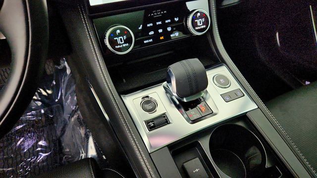 2025 Jaguar F-PACE R-Dynamic S P250 AWD w/ Massage Seats & Tech Pack - 23087140 - 16
