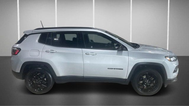 2025 Jeep Compass Latitude 4x4 - 23037354 - 2