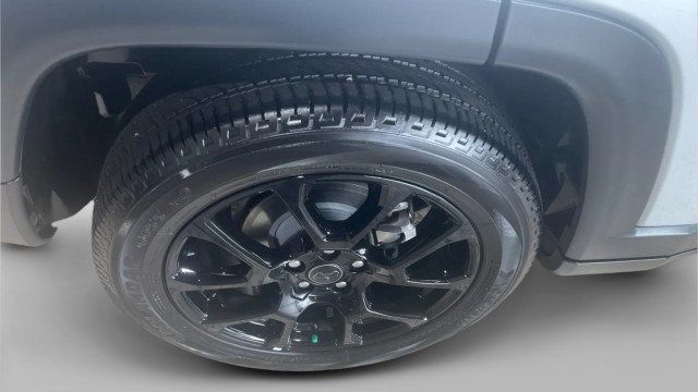 2025 Jeep Compass Latitude 4x4 - 23037354 - 5
