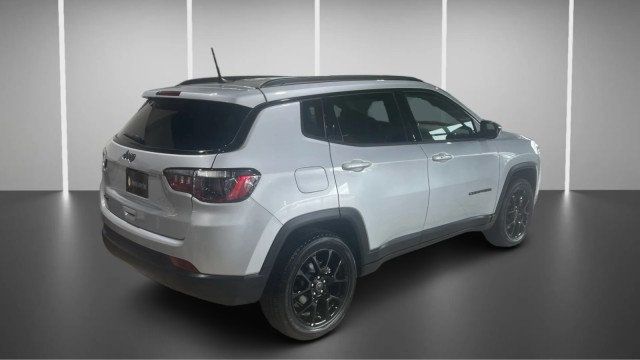 2025 Jeep Compass Latitude 4x4 - 23037354 - 6