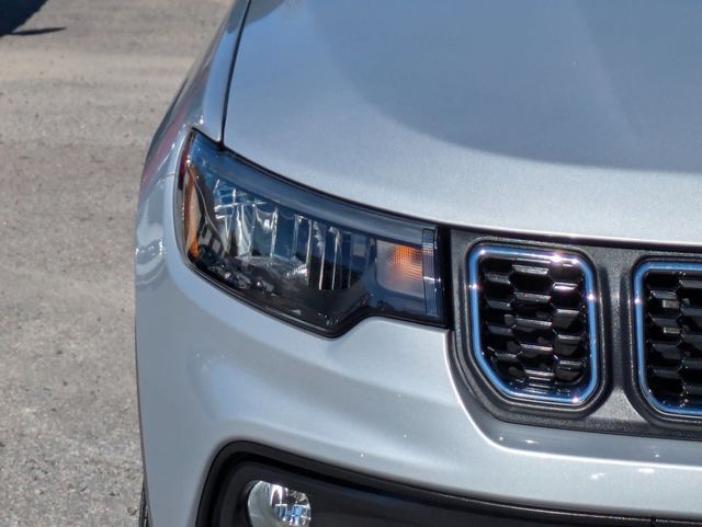 2025 Jeep Compass Latitude 4x4 - 22983497 - 9