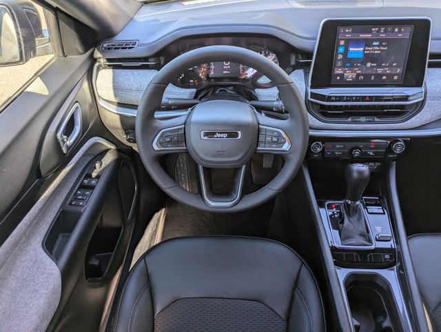 2025 Jeep Compass Latitude 4x4 - 22983497 - 15