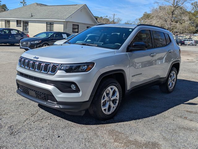 2025 Jeep Compass Latitude 4x4 - 22983497 - 7