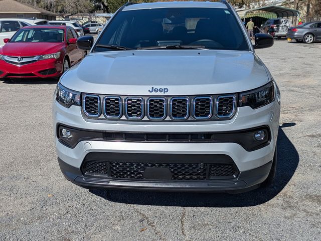 2025 Jeep Compass Latitude 4x4 - 22983497 - 8