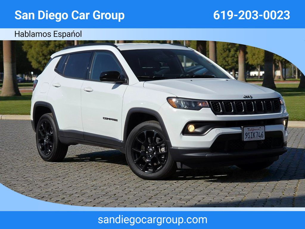 2025 Jeep Compass Latitude 4x4 - 22979327 - 0