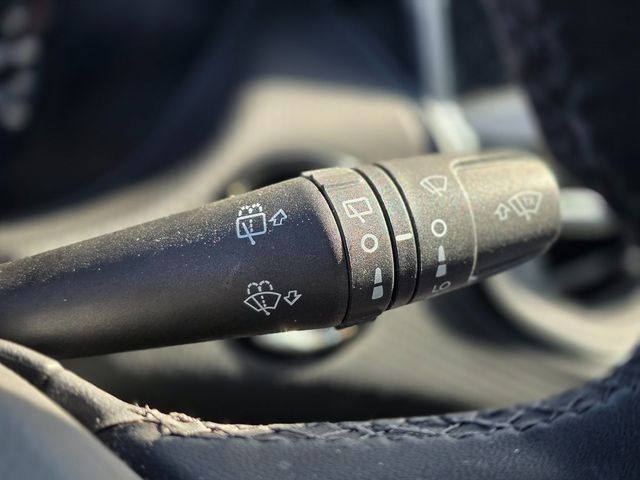 2025 Jeep Compass Latitude 4x4 - 22979327 - 35