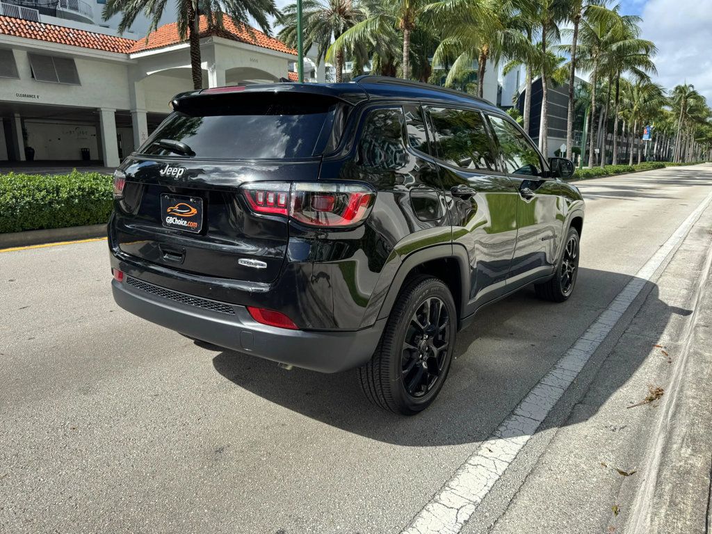 2025 Jeep Compass Latitude 4x4 - 22926884 - 4