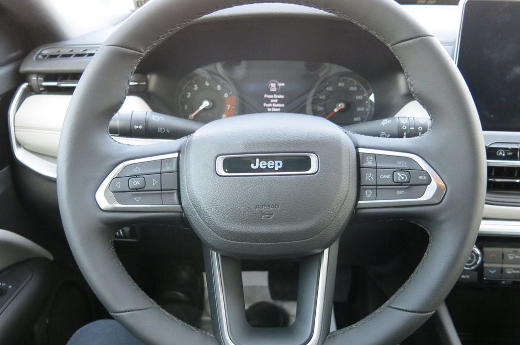 2025 Jeep Compass Limited 4x4 - 22956683 - 24