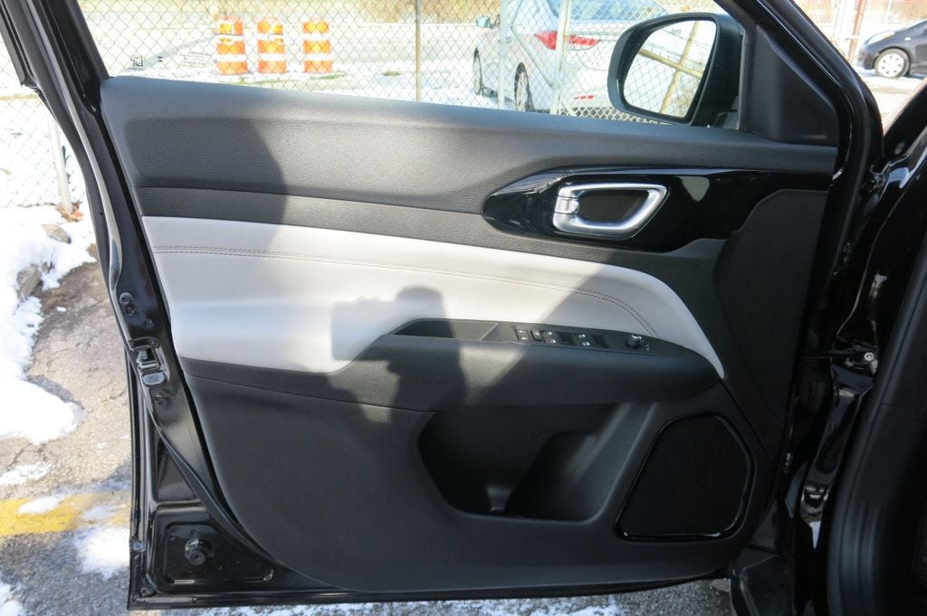 2025 Jeep Compass Limited 4x4 - 22956683 - 54