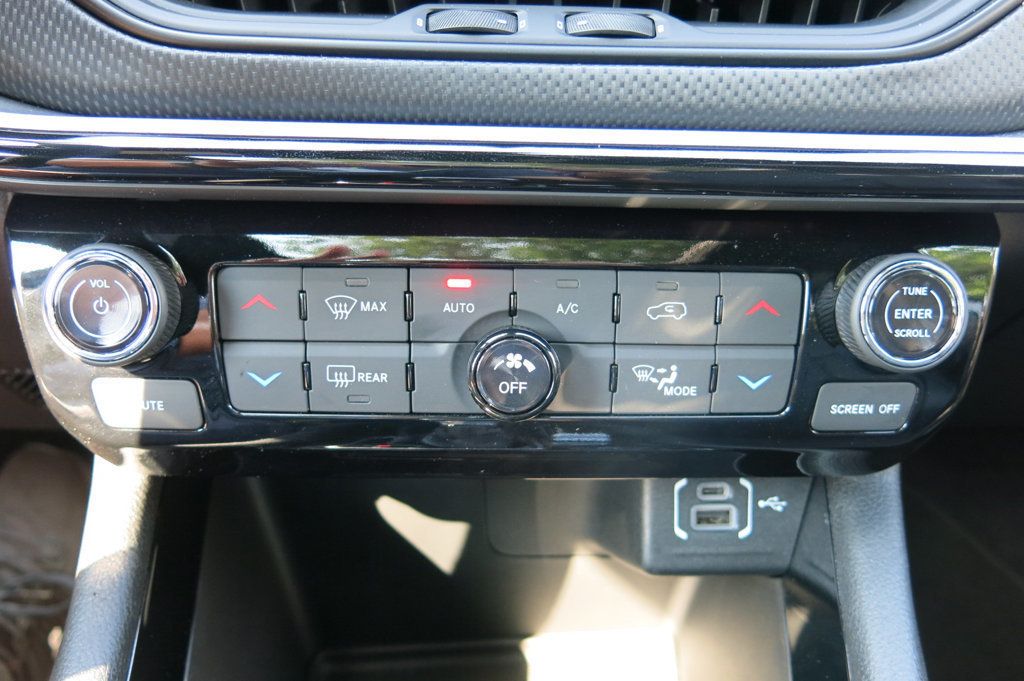 2025 Jeep Compass Limited 4x4 - 23064311 - 28