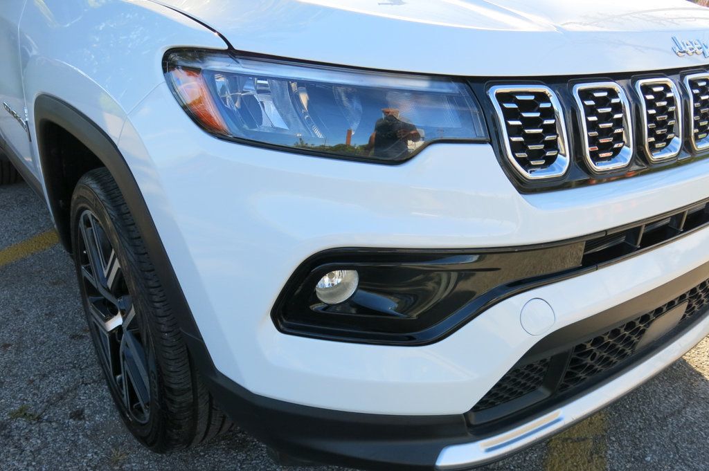 2025 Jeep Compass Limited 4x4 - 23084555 - 37