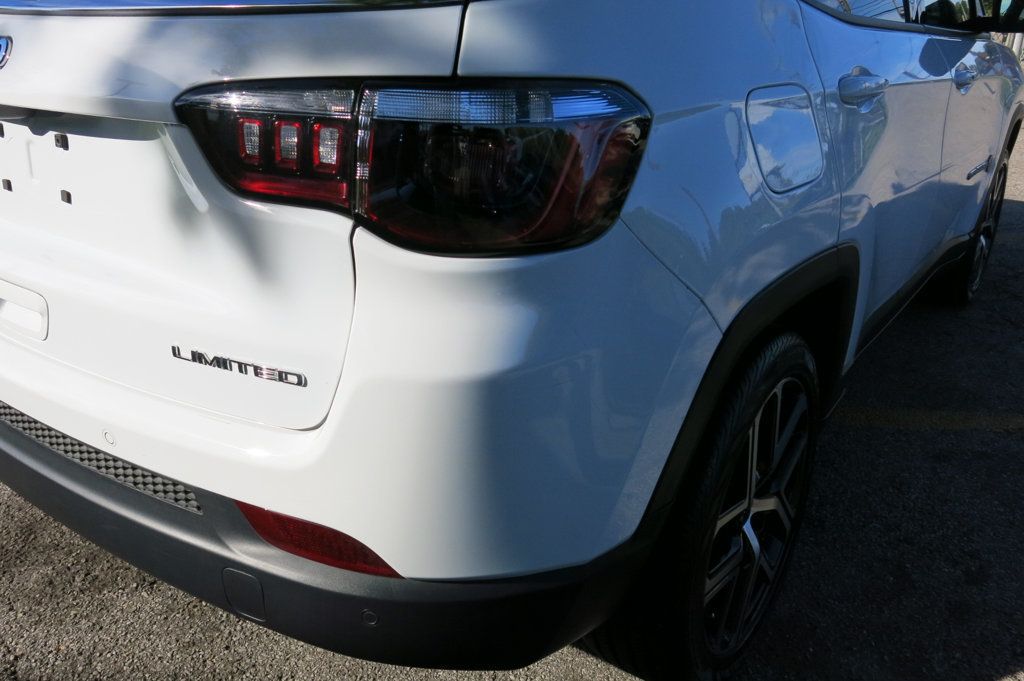 2025 Jeep Compass Limited 4x4 - 23084555 - 38