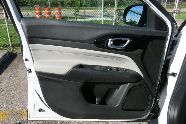 2025 Jeep Compass Limited 4x4 - 23084555 - 46