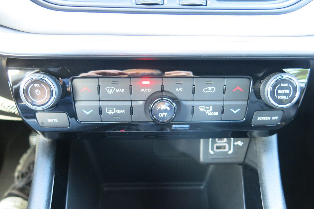 2025 Jeep Compass Limited 4x4 - 23084555 - 77