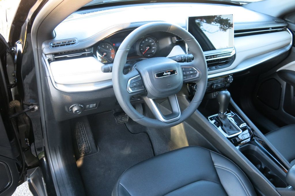 2025 Jeep Compass Limited 4x4 - 23098310 - 12