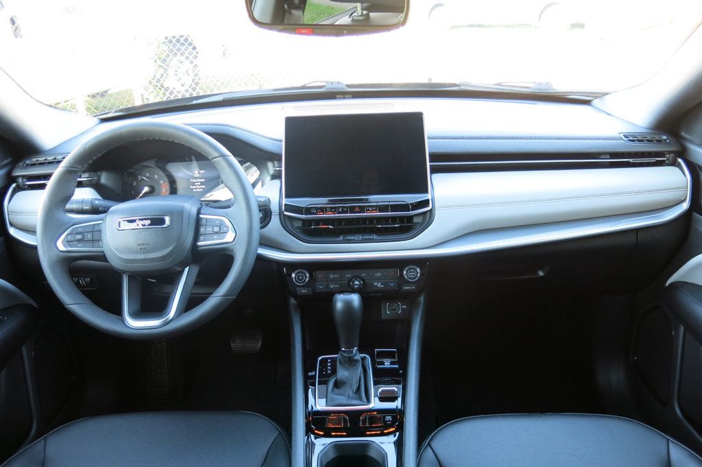 2025 Jeep Compass Limited 4x4 - 23098310 - 19